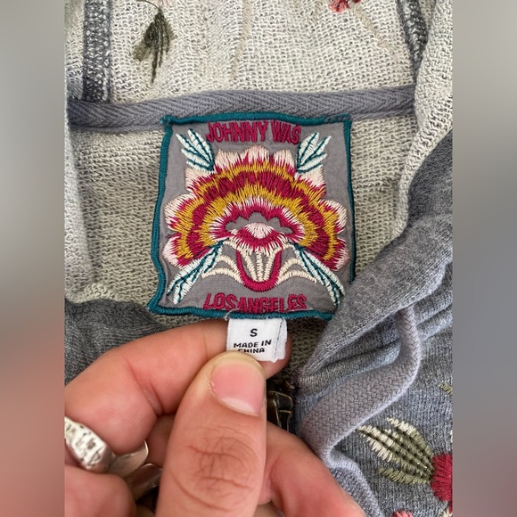 Johnny Was Acacia Tiered Embroidered Floral Gray Hooded Zip Front Jacket Small - Picture 5 of 10